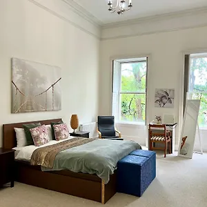 Grosvenor In - Great For Families, Groups, Couples, 80 Sq M, Parking , Bath Royaume-Uni